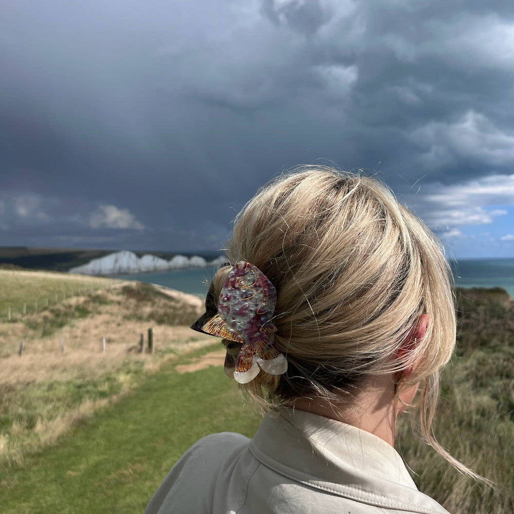 
                      
                        Hand-painted Goldfish Claw Hair Clip | Eco-Friendly
                      
                    